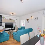 Stiga 4 - New 2 Bedroom 아파트