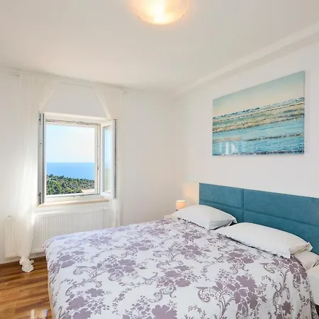 Appartement Stiga 4 - New 2 Bedroom