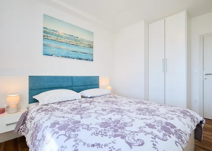 Apartament Stiga 4 - New 2 Bedroom Babino Polje