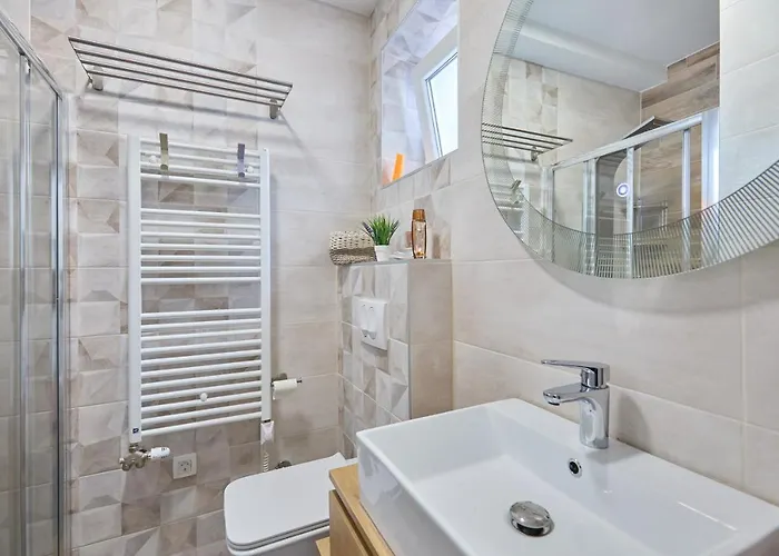 Apartament Stiga 4 - New 2 Bedroom *